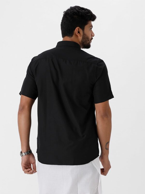 Ramraj Cotton Pack of 2 Solid Half Sleeve Regular fit Regular Collar Trending Formal Shirt for Men - Image 4
