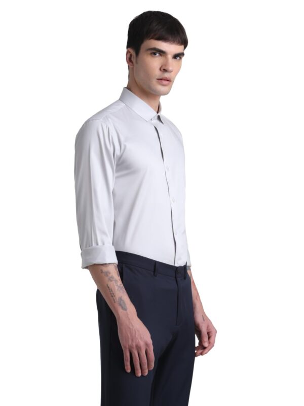 JACK & JONES Men's Cotton Slim Fit Solid Opaque Checked Spread-Collar Casual Shirt - Image 3
