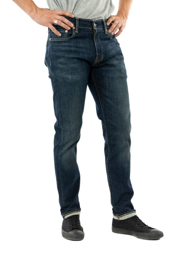 Levi's Men's Mid Rise 512 Slim Taper-Fit Jeans - Image 2