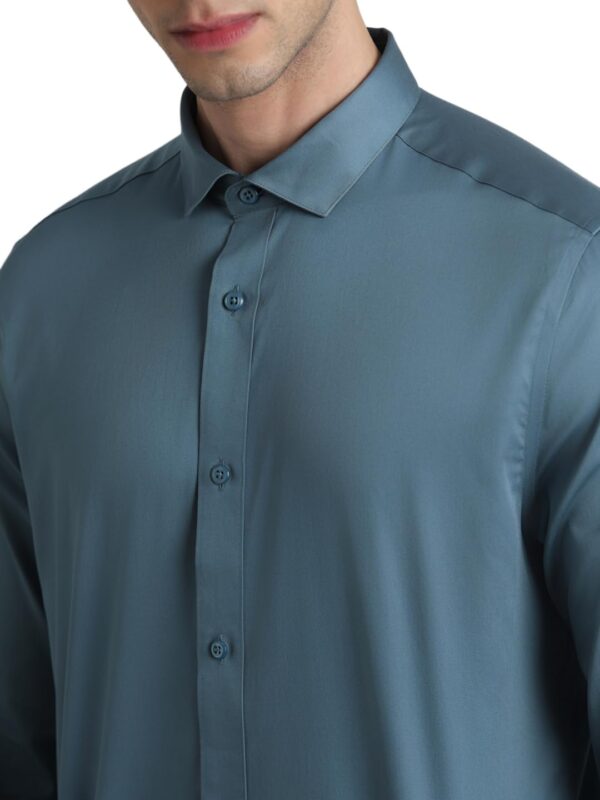 JACK & JONES Men's Cotton Slim Fit Solid Opaque Checked Spread-Collar Casual Shirt - Image 5