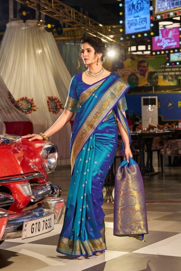 SWORNOF Womens Kanjivaram Silk Saree with Zari Woven Saree With Blouse Piece - Image 3