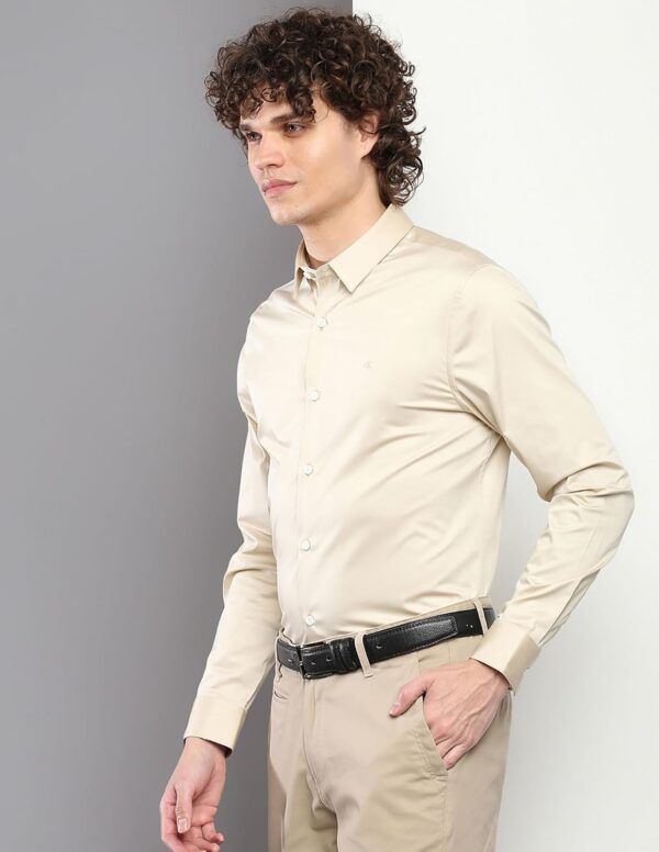 Calvin Klein Department1070 Solid Slim Fit Shirt - Image 3
