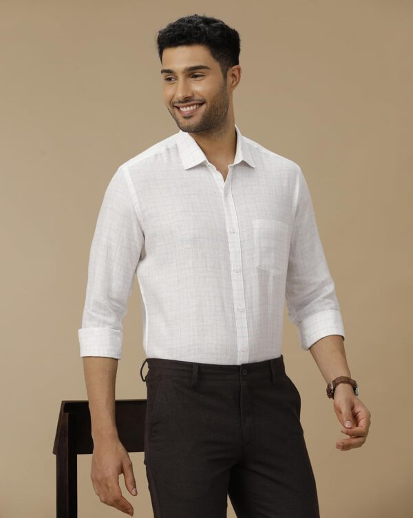 Linen Club Men's Pure Linen Blue Checked Contemporary Fit Half Sleeve Casual Shirt - Image 2