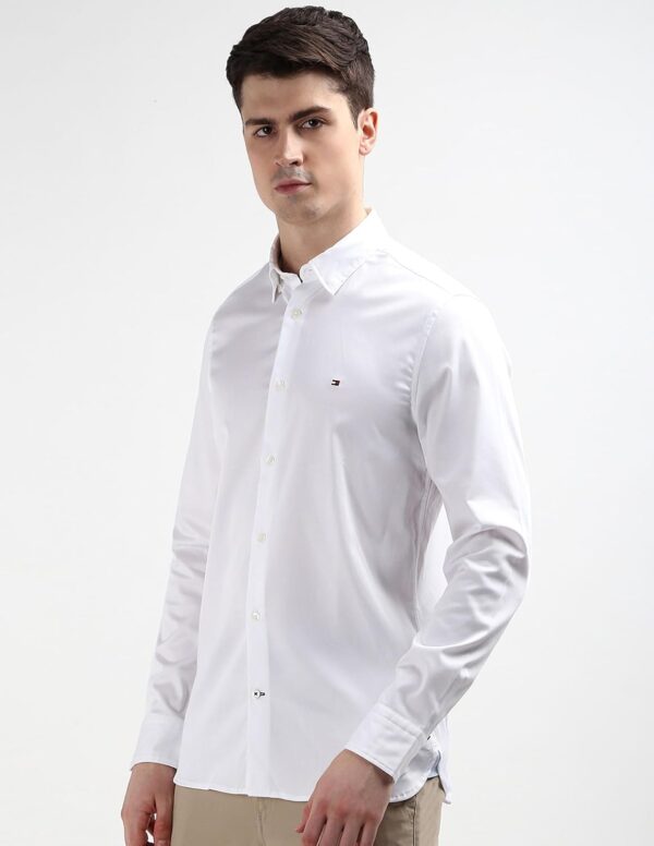 Tommy Hilfiger Men's Cotton Solid Slim Fit Shirt - Image 4