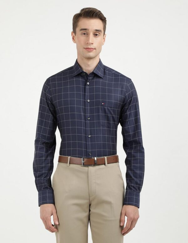Tommy Hilfiger Men's Regular Fit Shirt - Image 6