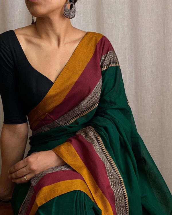 DEVIKA TEXTILES AVANI Border Narayanpeth Pure Handloom Cotton Sarees with Running Blouse Piece For Womens - Image 2