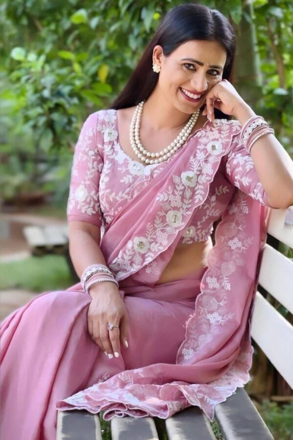 SGF11 Women's Chinon Silk Embroidery Work Saree With Unstitched Blouse Piece (Pink) - Image 4