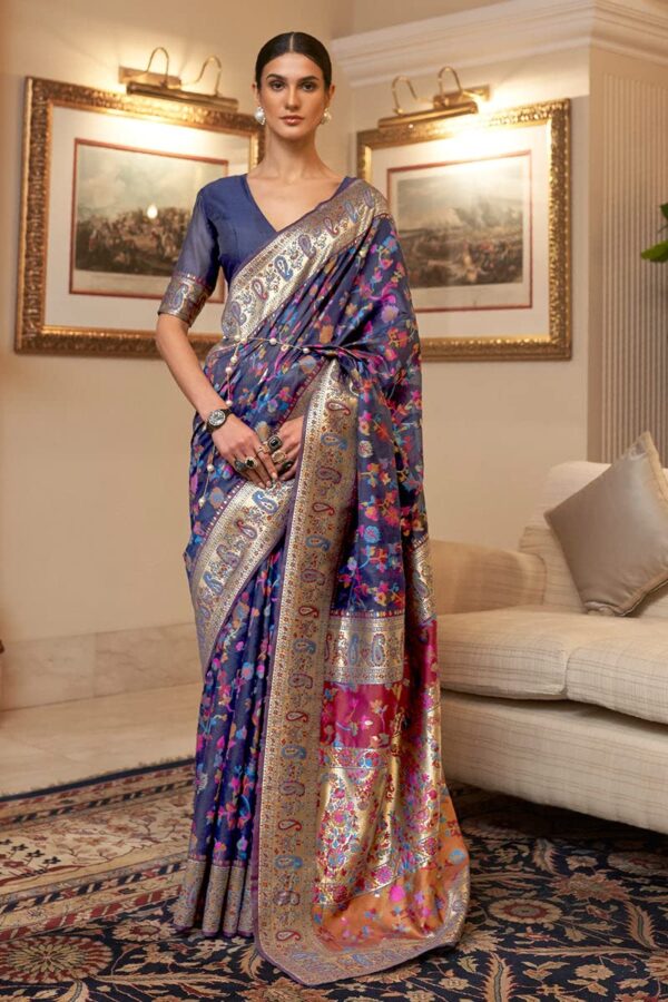 SGF11- Women's Kanjivaram Pure Soft Silk Handloom Saree Pure Golden Zari With Blouse Piece - Image 2