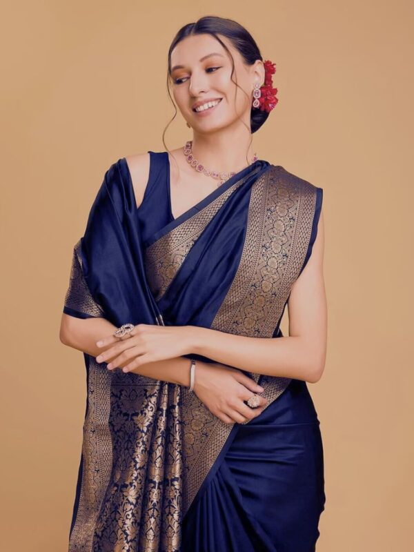 AMIRAT Women's Banarasi silk plain saree With Golden Zari Woven Border With Blouse Piece - Image 5
