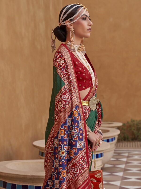 SAREE MALL Woven Design Zari Work Pure Patola Silk Saree for Women With Unstitched Blouse Piece - Image 3