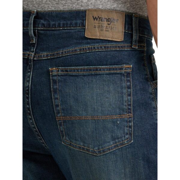 Wrangler Men's Relaxed Fit Boot Cut Jean - Image 5