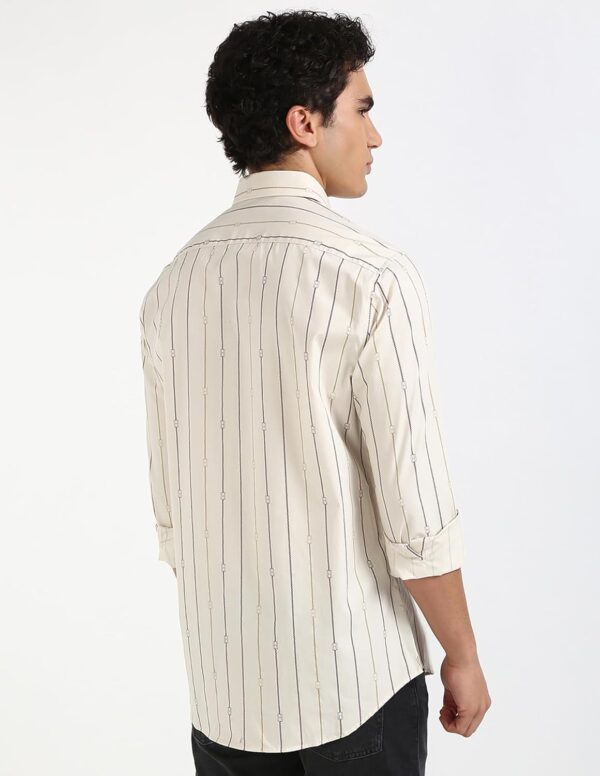 Tommy Hilfiger Men's Striped Regular Fit Shirt - Image 5