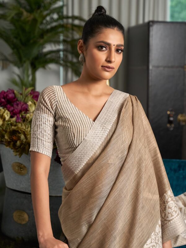Astita Elegant Linen Cotton Saree with Woven Thread Border & Pallu | Soft Traditional Look for Festive Gifting & Everyday Elegance – With Unstitched Blouse Piece - Image 3
