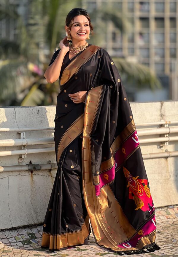 SGF11 Women's Kanjivaram Paithani Silk Saree With Unstitched Blouse Piece - Image 6