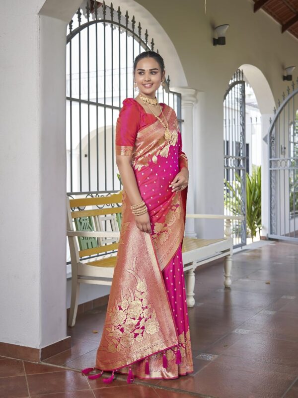 MANOHARI Women's Trendy Banarasi Woven Saree with Heavy Jacquard Work, Elegant Design, Silk Saree with Maching Lace Border Unstitched Blouse Piece for Weddings & Festive Occasions - Image 5
