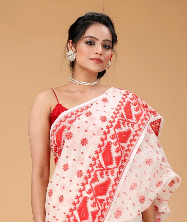 OISHANI SAREE GHOR Women's Traditional Bengal Cotton Silk Soft Jamdani Saree - Beautiful design and Quality - Without Blouse Piece - Image 6