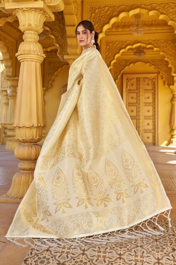 SWORNOF Womens Kanjivaram Silk Saree with Zari Woven Saree With Blouse Piece - Image 3