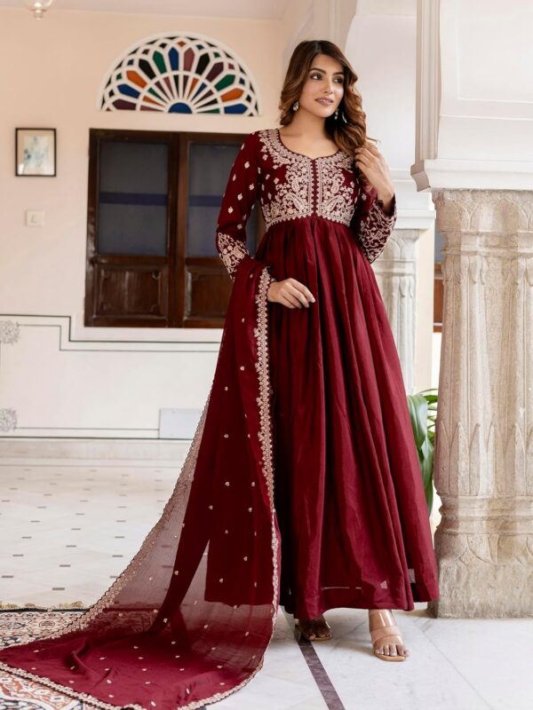 TRENDMALLS Women's Silk Blend Embroidery Anarkali Kurta Pant Set with Dupatta - Image 3