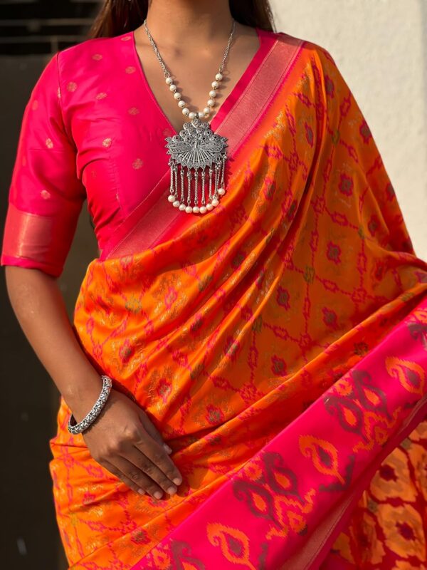SGF11 Women's Kanjivaram Patola Soft Pure Silk Sarees With Unstitched Blouse Piece - Image 5