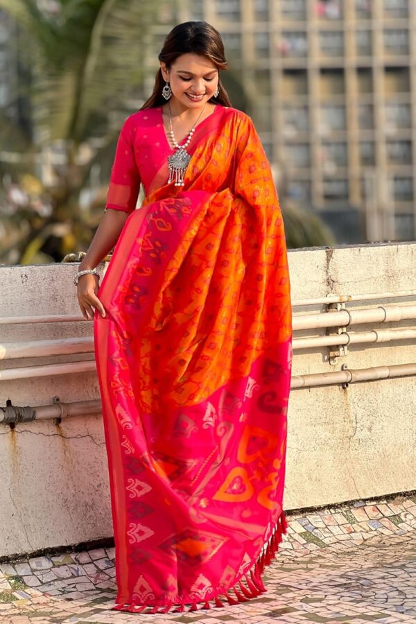 SGF11 Women's Kanjivaram Patola Soft Pure Silk Sarees With Unstitched Blouse Piece - Image 4