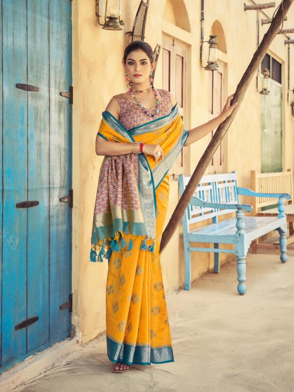 SWORNOF Women's Tussar Raw Silk With Tassels|sarees for women|sarees for women|jute silk sarees|tussar silk saree for women|banarasi silk saree for festival - Image 4