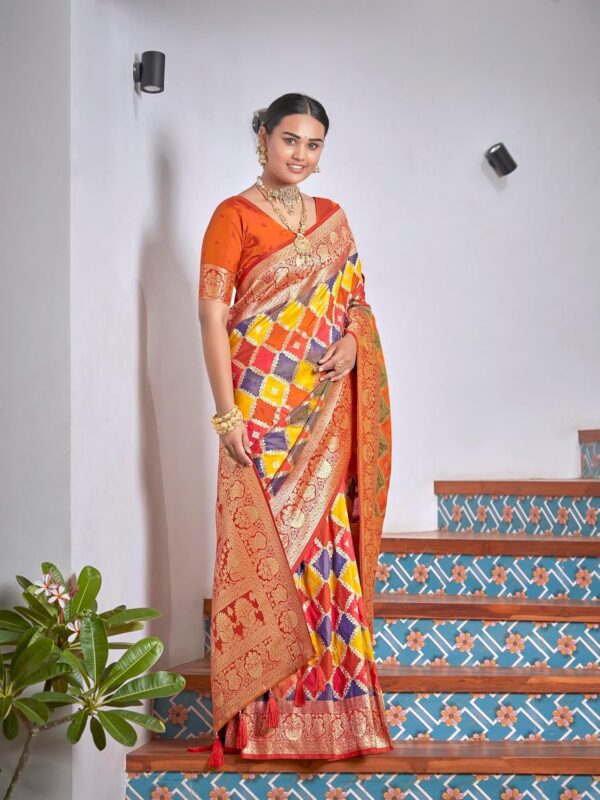 MANOHARI Women's Trendy Banarasi Woven Saree with Heavy Jacquard Work, Elegant Design, Silk Saree with Maching Lace Border Unstitched Blouse Piece for Weddings & Festive Occasions - Image 5