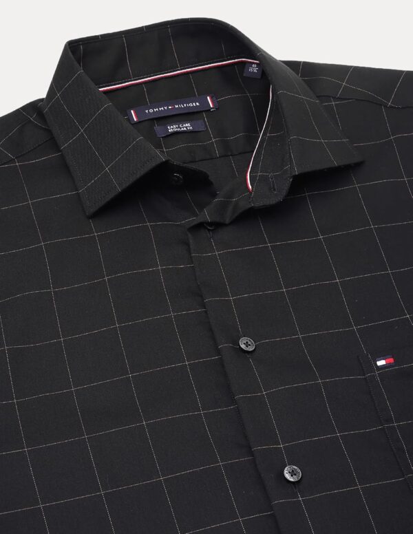 Tommy Hilfiger Men's Regular Fit Shirt - Image 2