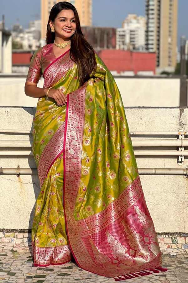 SGF11- Women's Kanjivaram Woven Soft Silk Saree With Blouse Piece - Image 6