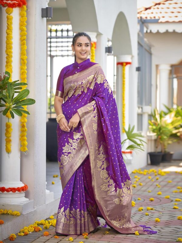 MANOHARI Women's Trendy Banarasi Woven Saree with Heavy Jacquard Work, Elegant Design, Silk Saree with Maching Lace Border Unstitched Blouse Piece for Weddings & Festive Occasions - Image 6
