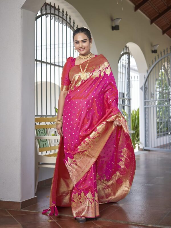MANOHARI Women's Trendy Banarasi Woven Saree with Heavy Jacquard Work, Elegant Design, Silk Saree with Maching Lace Border Unstitched Blouse Piece for Weddings & Festive Occasions - Image 6