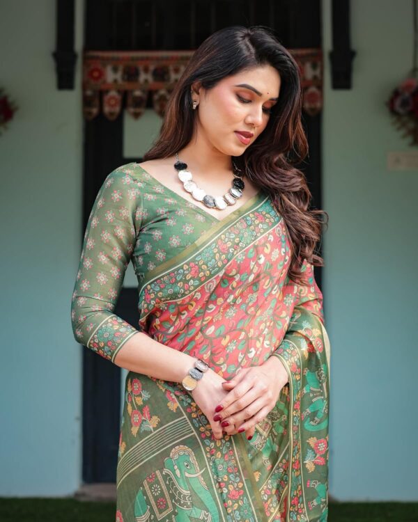 ALMAARI FASHION Handloom Cotton Floral Printed Saree with Tassels on Edges & Attached Blouse Piece | 5.5 Meter Saree + 0.8 Meter Blouse - Image 4