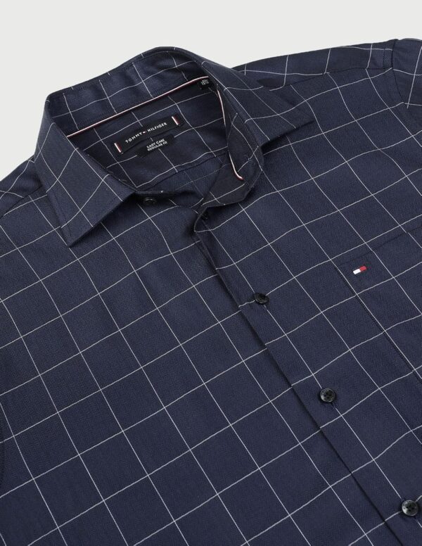 Tommy Hilfiger Men's Regular Fit Shirt - Image 2