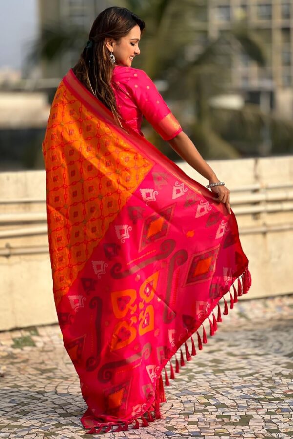 SGF11 Women's Kanjivaram Patola Soft Pure Silk Sarees With Unstitched Blouse Piece - Image 3