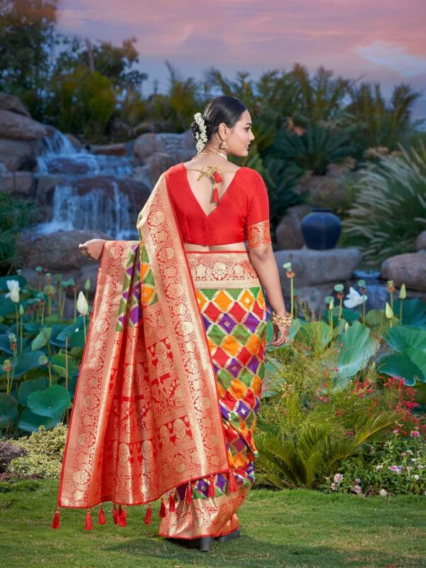 MANOHARI Women's Trendy Banarasi Woven Saree with Heavy Jacquard Work, Elegant Design, Silk Saree with Maching Lace Border Unstitched Blouse Piece for Weddings & Festive Occasions - Image 4