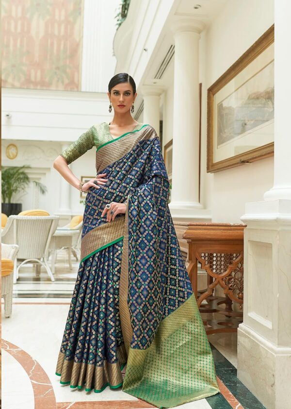 SWORNOF Women's Patola Silk Saree With Unstitched Boluse Piece - Image 2