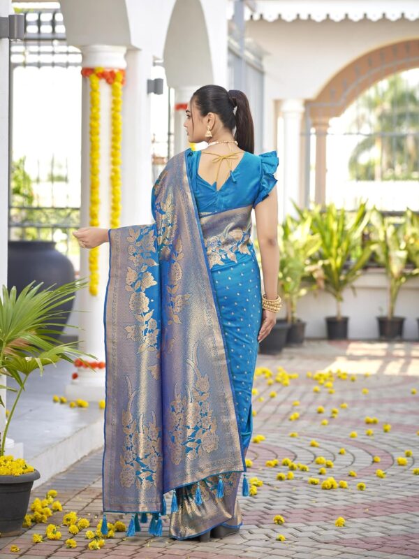 MANOHARI Women's Trendy Banarasi Woven Saree with Heavy Jacquard Work, Elegant Design, Silk Saree with Maching Lace Border Unstitched Blouse Piece for Weddings & Festive Occasions - Image 4