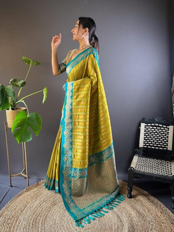 SGF11 Women's Kanjivaram Pure Handloom Soft Silk Saree With Blouse Piece - Image 2