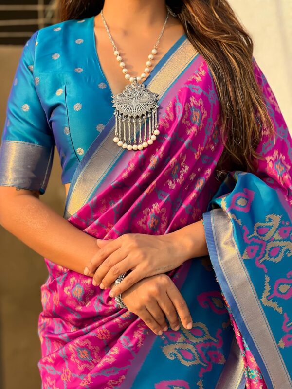 SGF11 Women's Kanjivaram Patola Soft Pure Silk Sarees With Unstitched Blouse Piece - Image 4