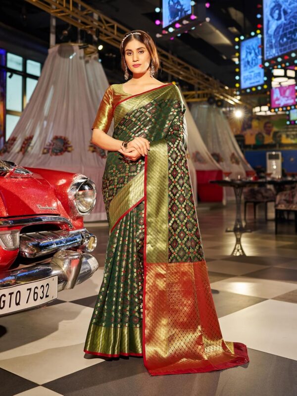 SWORNOF Women's Patola Silk Saree With Unstitched Boluse Piece - Image 3