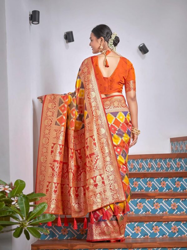 MANOHARI Women's Trendy Banarasi Woven Saree with Heavy Jacquard Work, Elegant Design, Silk Saree with Maching Lace Border Unstitched Blouse Piece for Weddings & Festive Occasions - Image 4