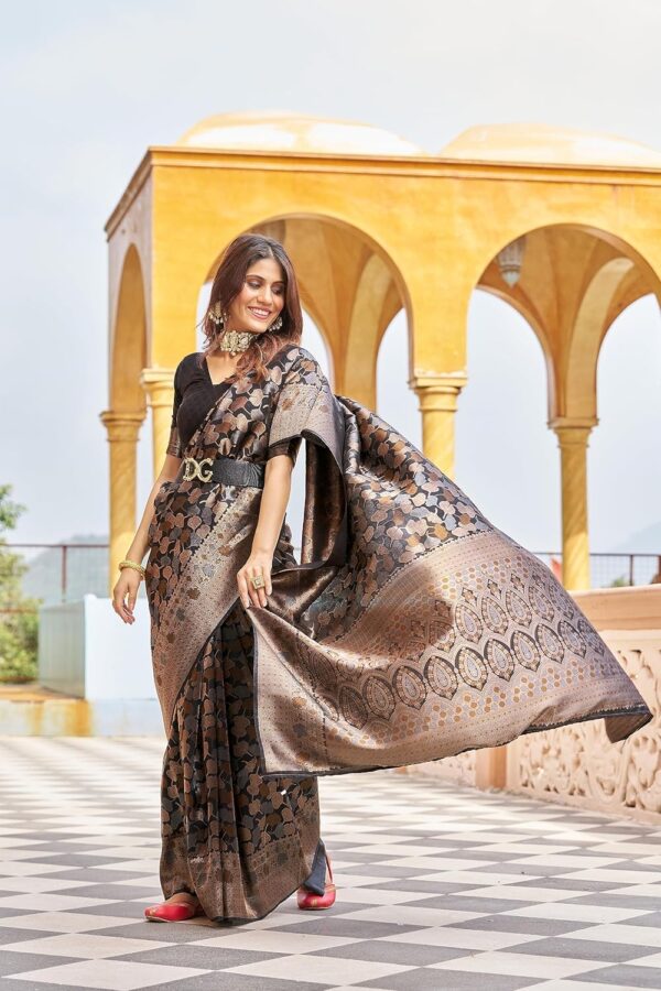 SWORNOF Womens Kanjivaram Silk Saree with Zari Woven Saree With Blouse Piece - Image 5
