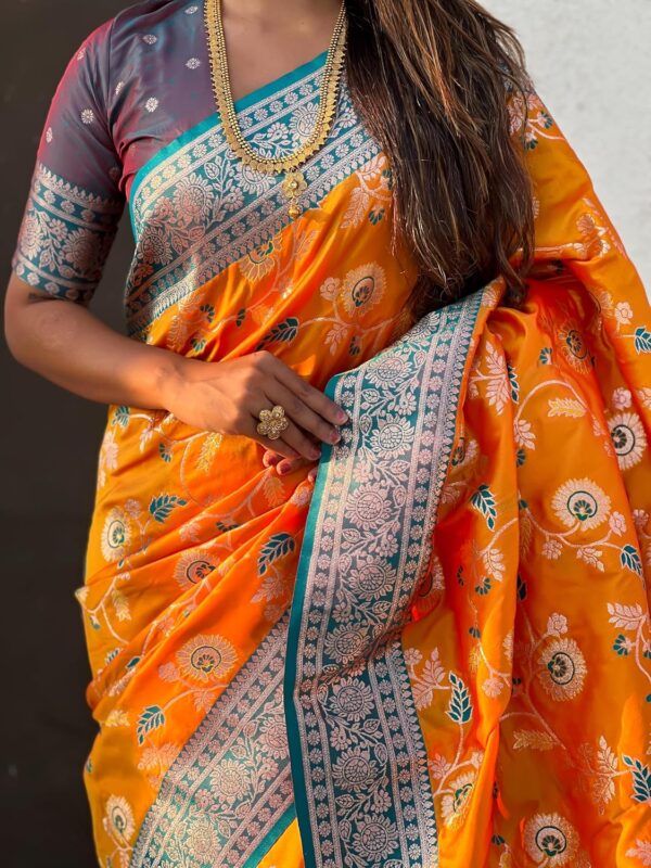 SGF11- Women's Kanjivaram Woven Soft Silk Saree With Blouse Piece - Image 5
